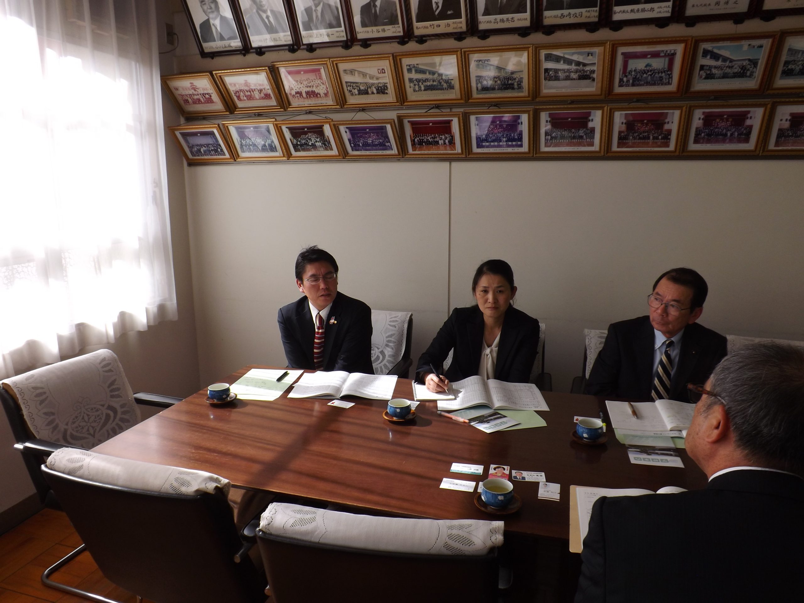 左から、私、さいとう和子前衆院議員、加藤県議（柏選出）
